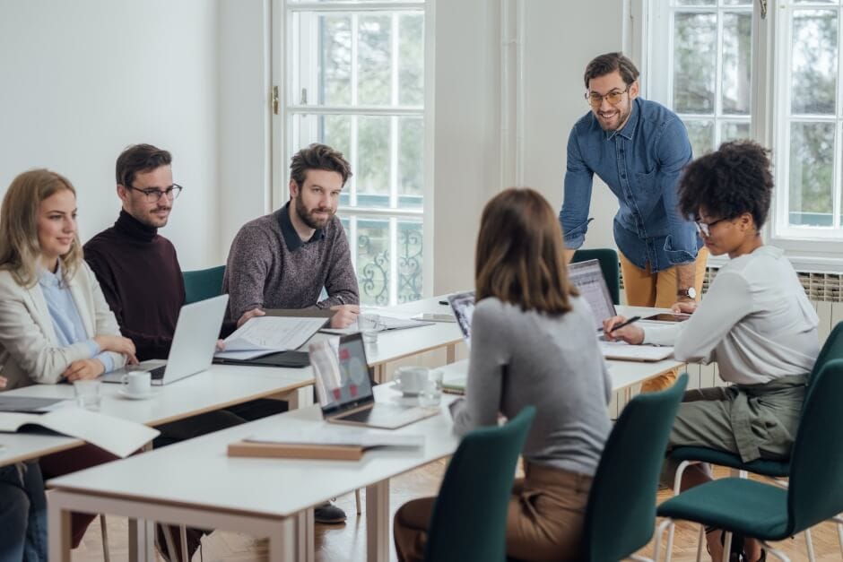 Tudo o que precisa saber sobre qualificação e capacitação de pessoas. Confira aqui!